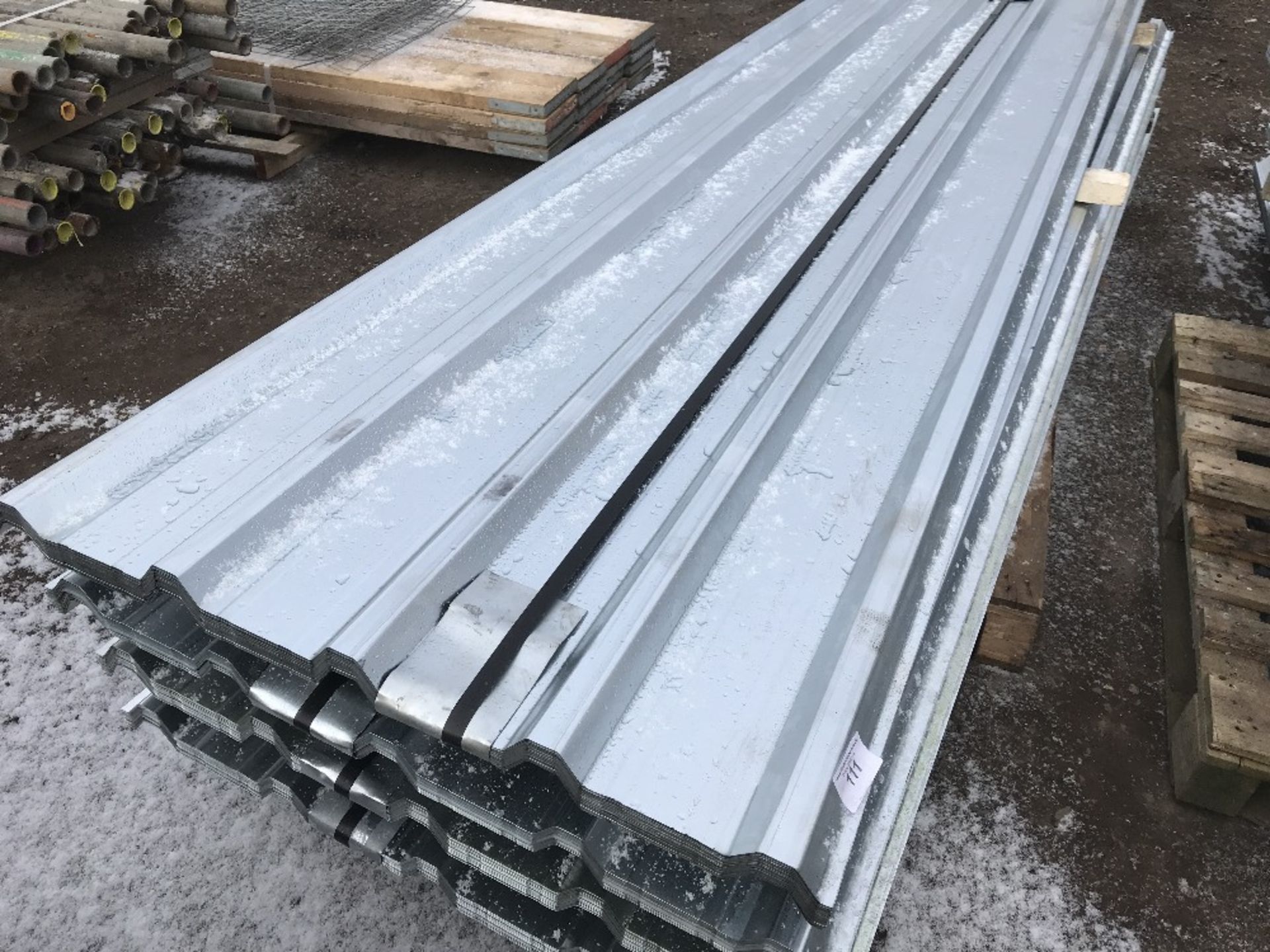 100no sheets of box profile 10ft length galvanised roofing sheets