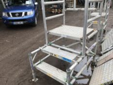 12NO LARGE ALUMINIUM PODIUM UNITS