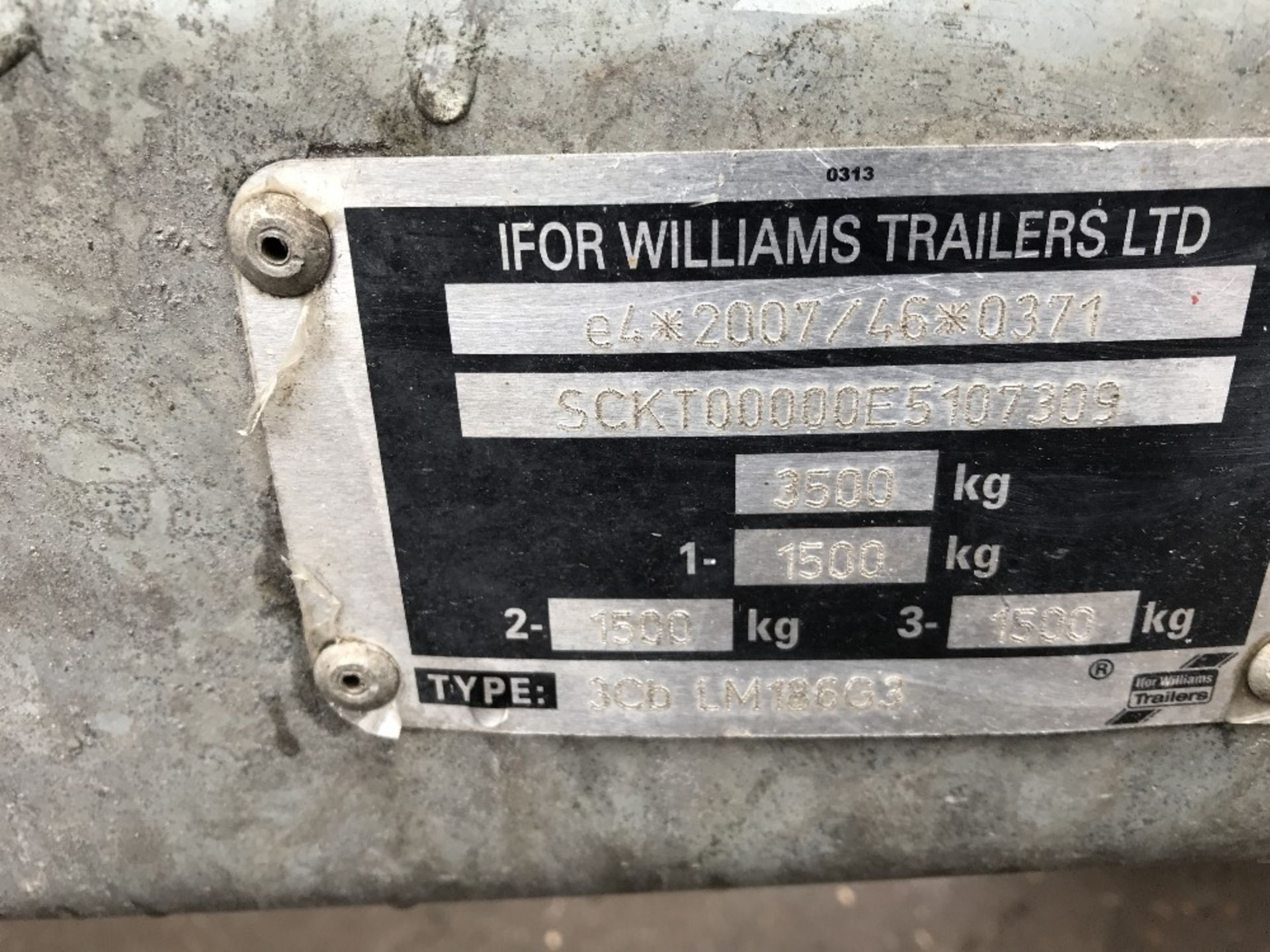 IFOR WILLIAMS 186G3 TRIAXLED PLANT TRAILER C/W RAMPS YEAR 2014 SN:SCKT00000E5107302100 - Image 3 of 8