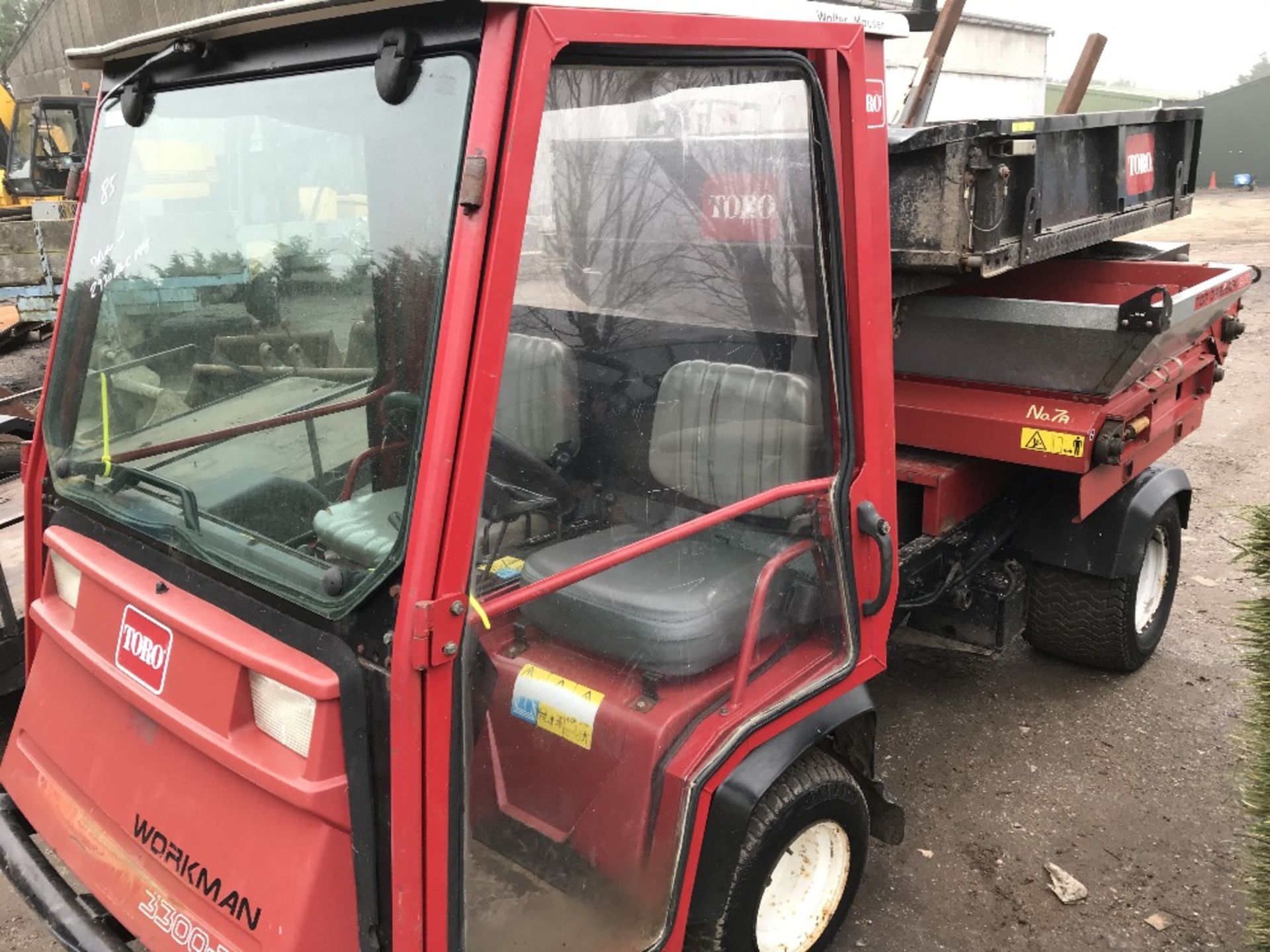 TORO WORKMAN 3300 D UTILITY TRUCK WITH SAND SPREADER - Image 11 of 11