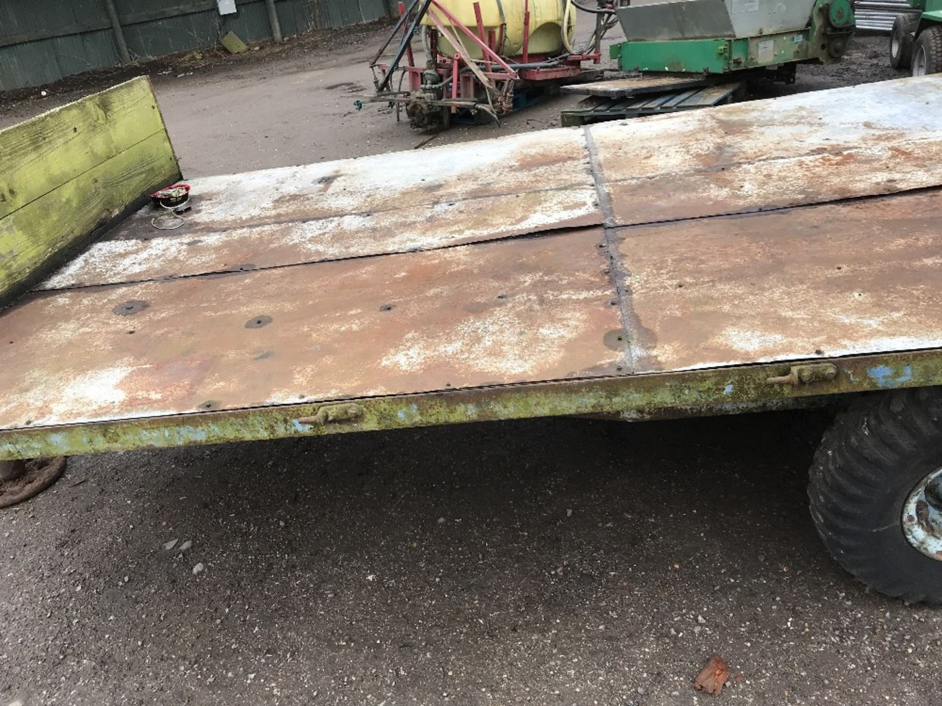 SINGLE AXLED AGRICULTURAL TRAILER....NO VAT ON HAMMER PRICE - Image 2 of 3