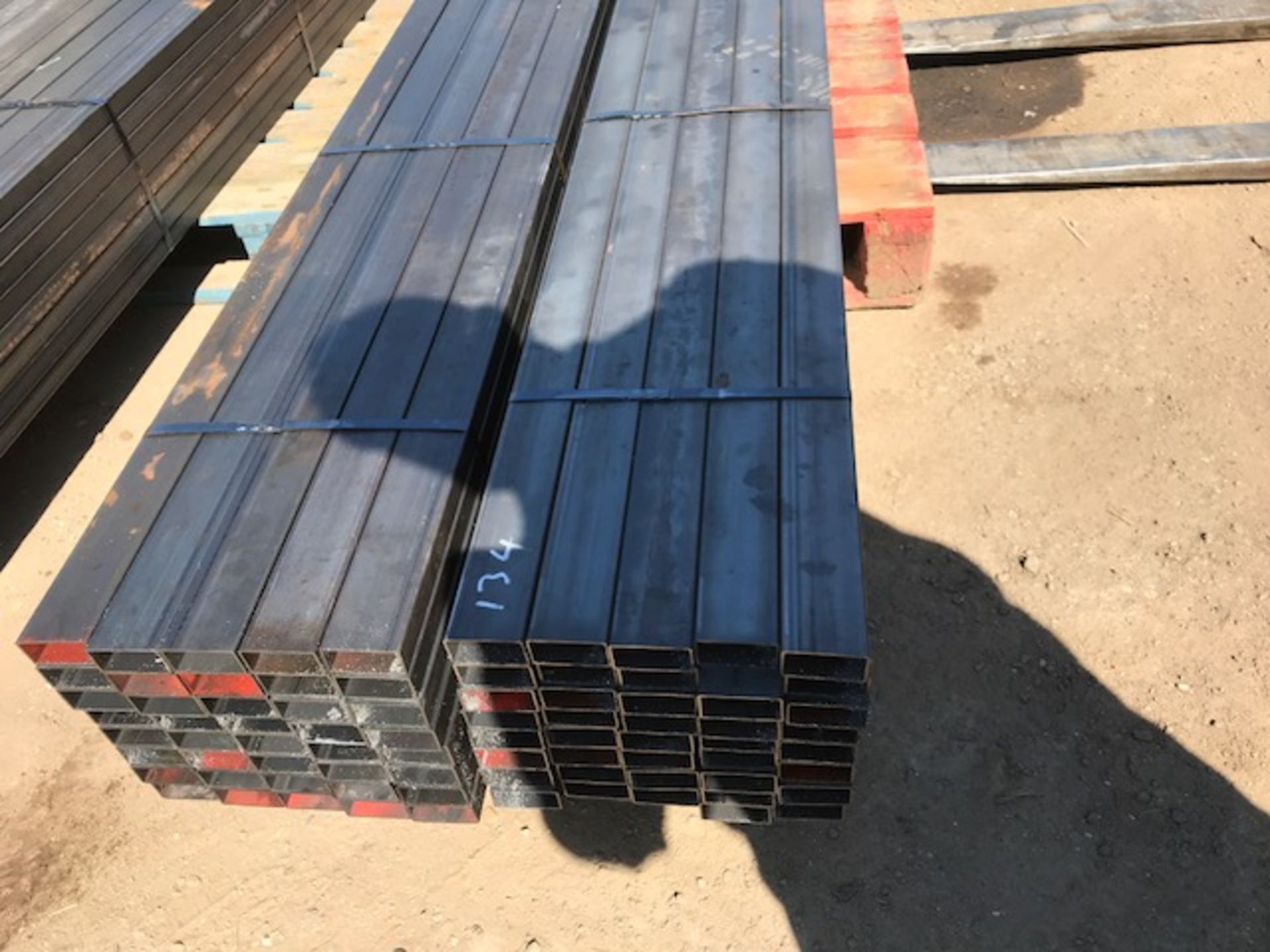 60 PIECES OF 60X40X 3-5MM @3M LENGTH