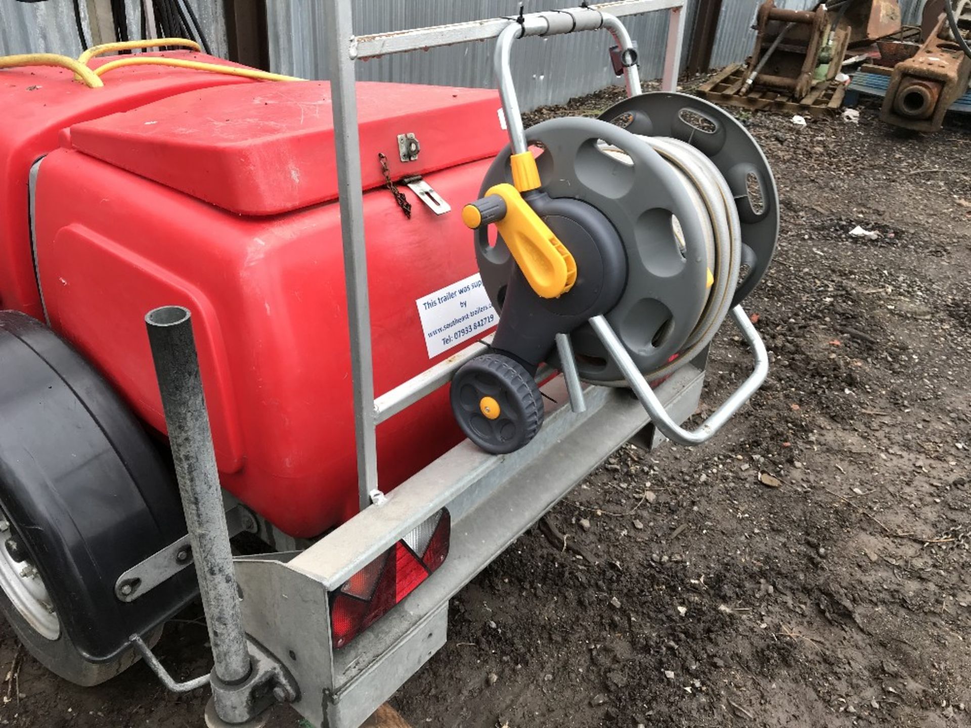 Western petrol engined pressure washer bowser. NO VAT ON HAMMER PRICE when tested was seen to run - Image 2 of 6