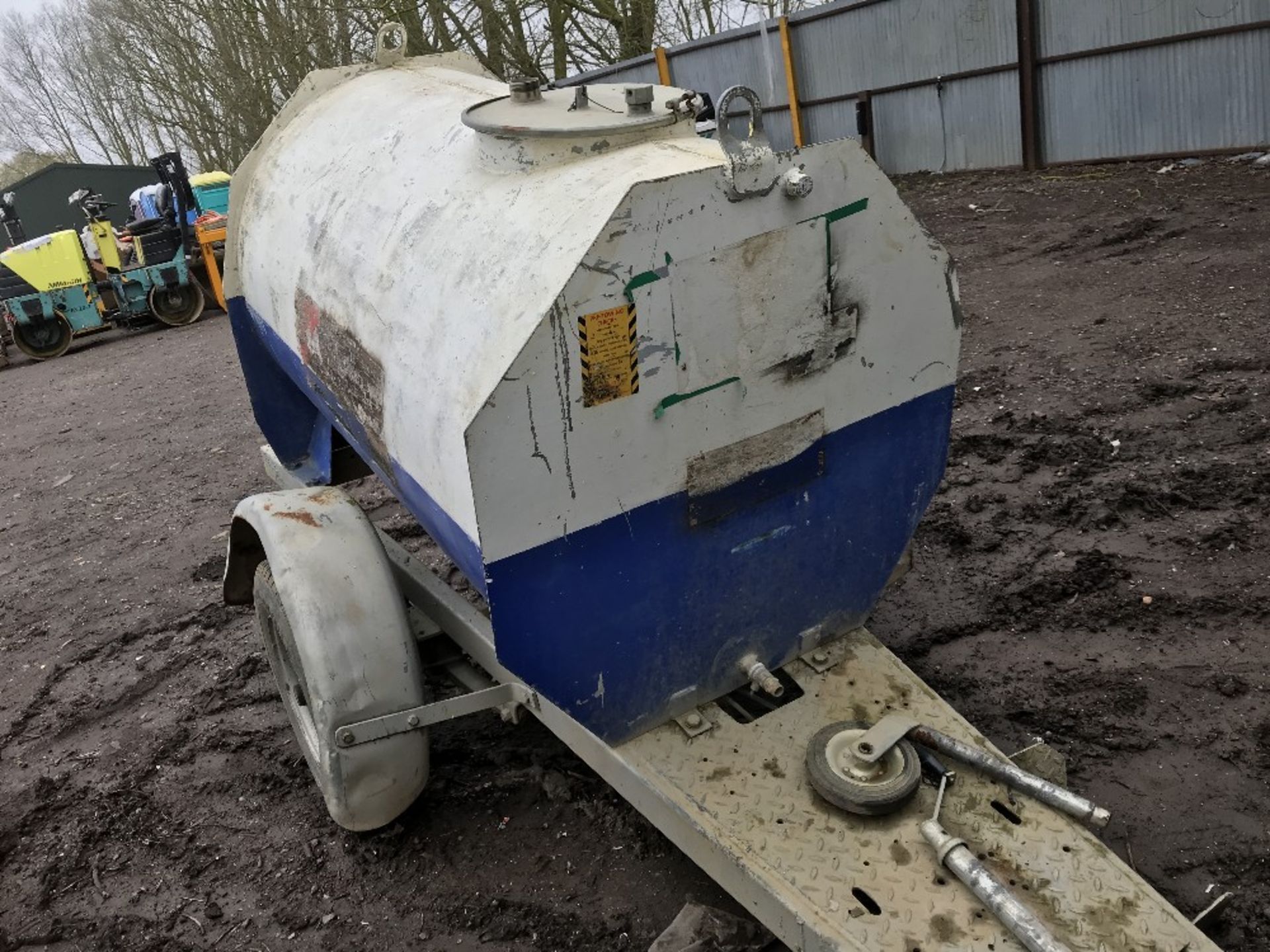 Single axled towed steel tanked water bowser - Image 4 of 4