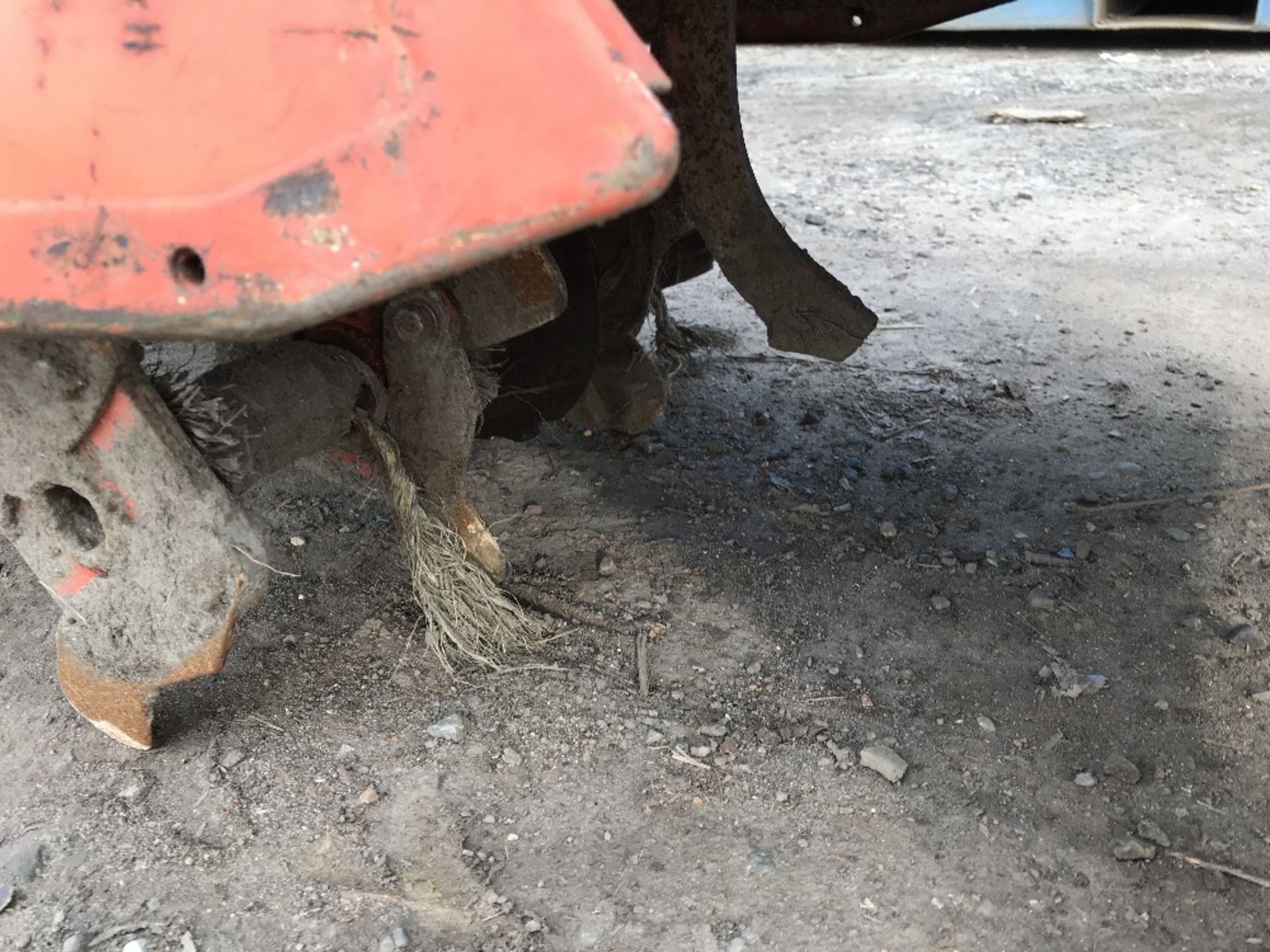 KUBOTA AD70 DIESEL ROTORVATOR...SEE VIDEO when tested was seen to drive and blades turned - Image 3 of 3