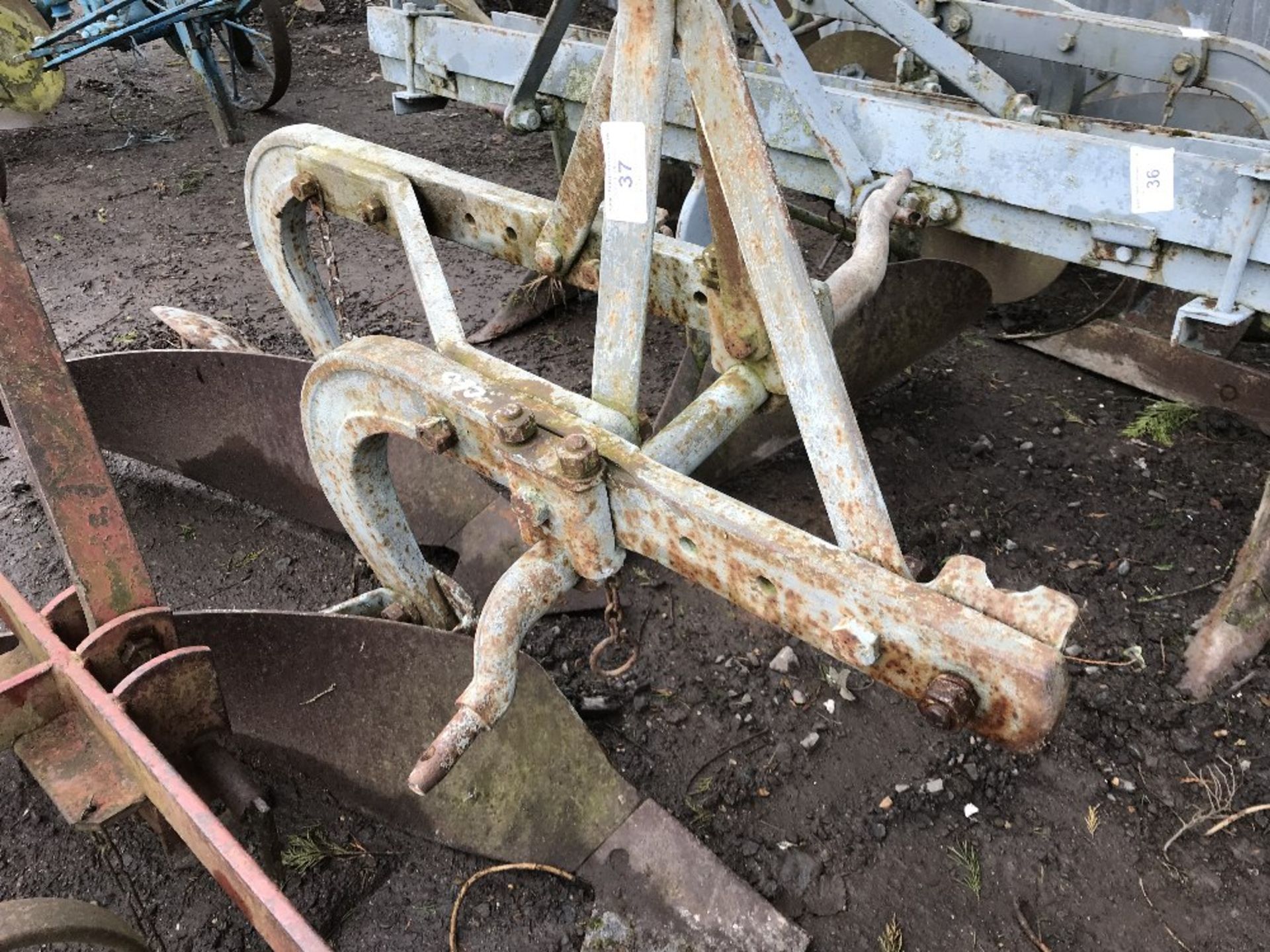 FERGUSON TYPE 2 FURROW CONVENTIONAL PLOUGH, SUITABLE FOR MATCH PLOUGHING .... NO VAT ON HAMMER