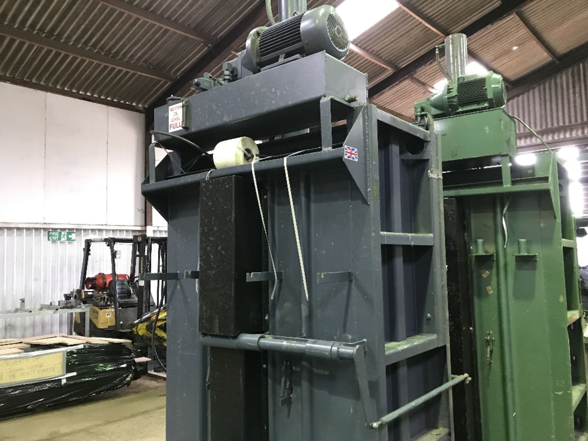 DICOM HEAVY DUTY WASTE BALER UNIT, DIRECT EX MAJOR COMPANY LIQUIDATION, REMOVED FROM A WORKING - Image 4 of 4