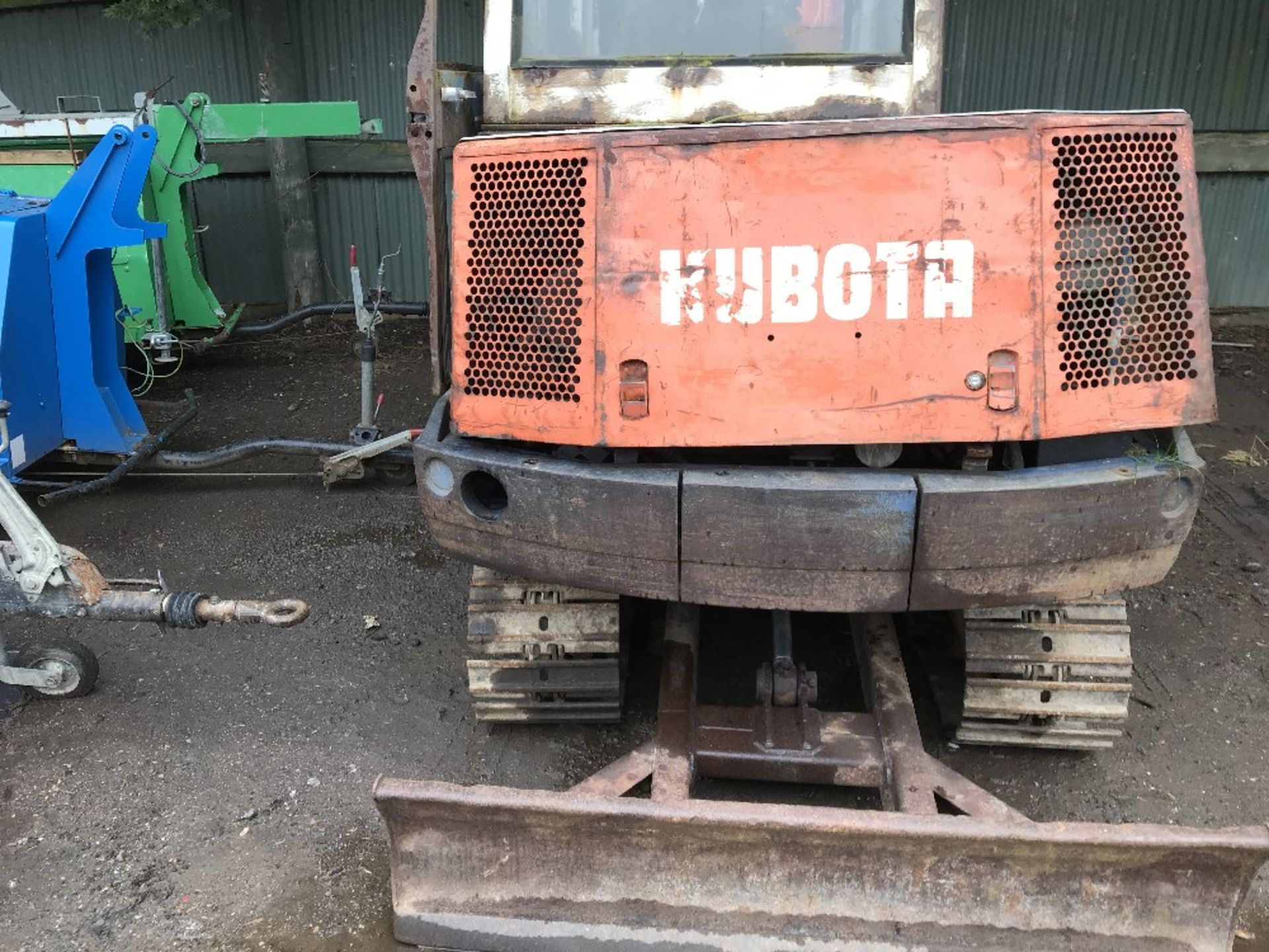 Kubota KH101 steel tracked excavator c/w grading bucket KH101-10619 when tested was seen to drive - Image 3 of 5