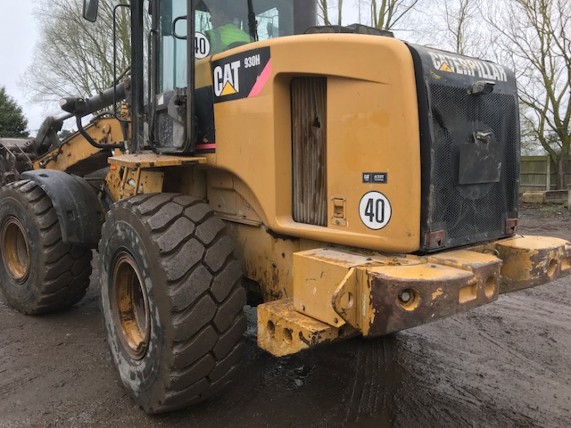 CATERPILLAR 930H WHEELED LOADING SHOVEL - Image 4 of 15