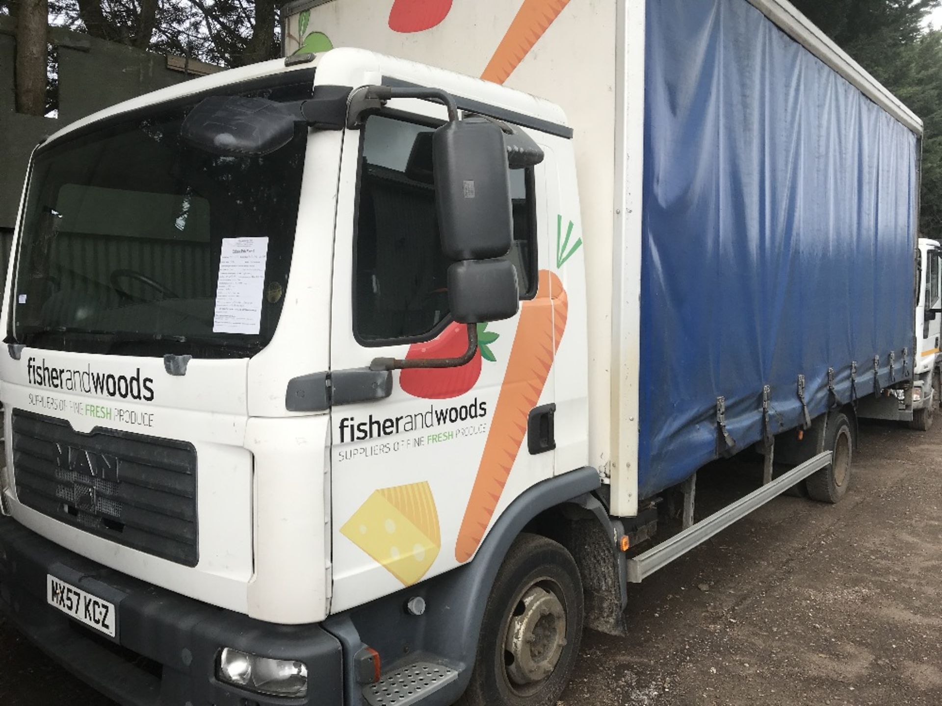 MAN 7.5T CURTAINSIDE LORRY WITH TAIL LIFT, REG. MX57 KCZ….sold under the Auctioneer's Margin Scheme,