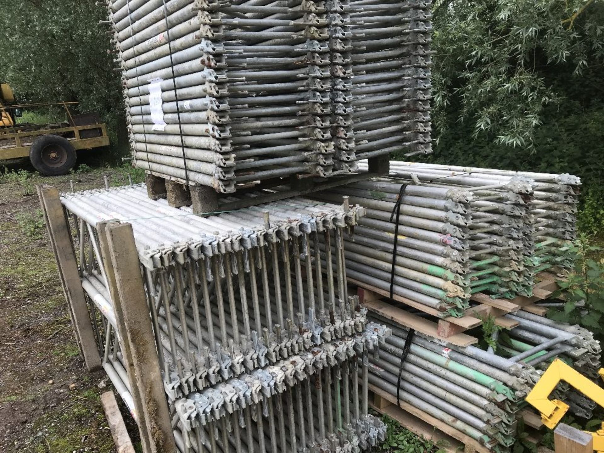 4NO PALLETS OF PERI MRK201,120 AND 150 SUPPORT FRAMES.