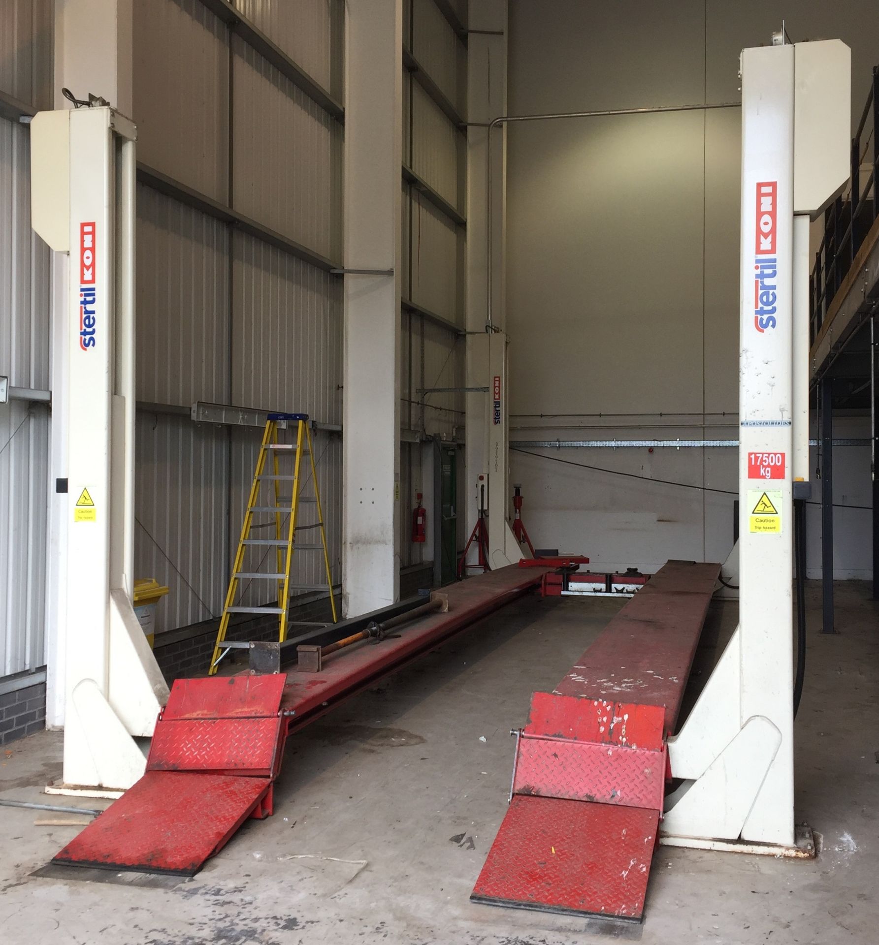 stertil koni ST175 4 post commercial vehicle lorry lift, 17.5tonne rated.