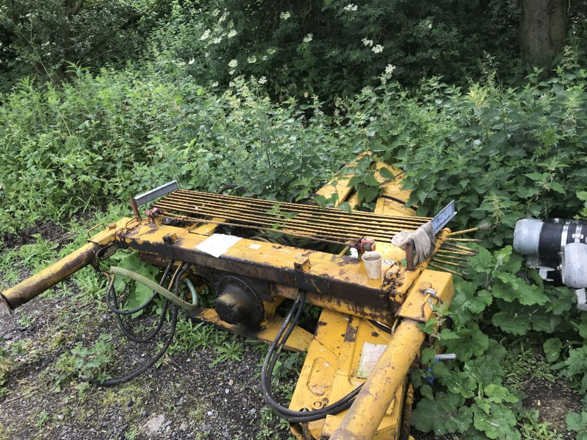 LORRY MOUNTED CRANE. ….sold under the Auctioneer's Margin Scheme, therefore NO VAT chargeable on the