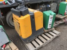 Battery powered pallet truck