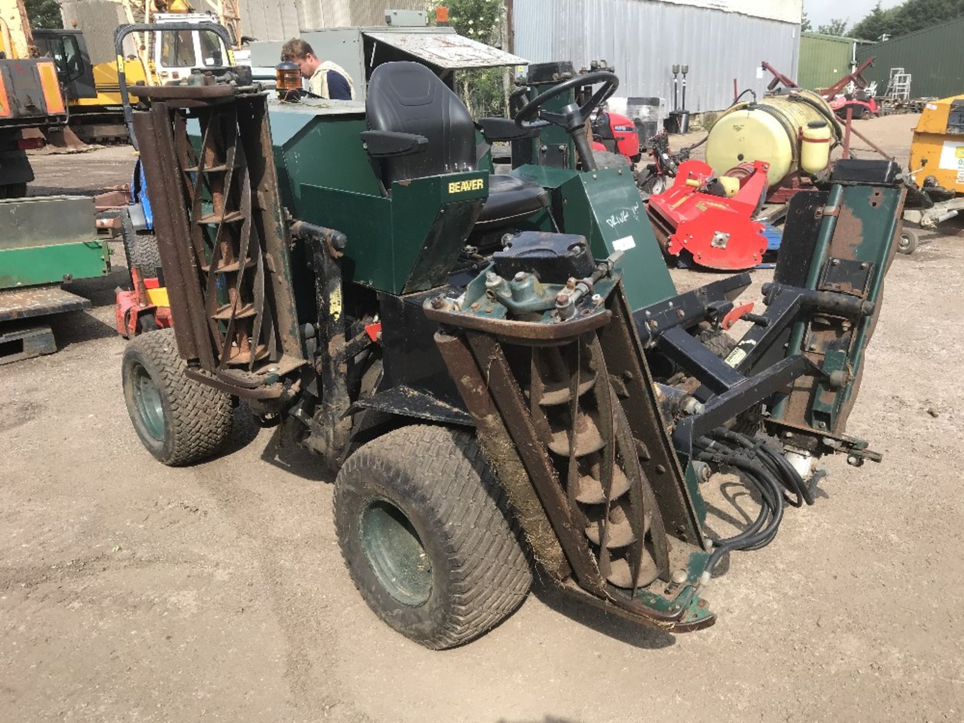 Hayter Beaver T44 4wd ride on mower, recent new tyres, cylinders and drive pump, sold due to