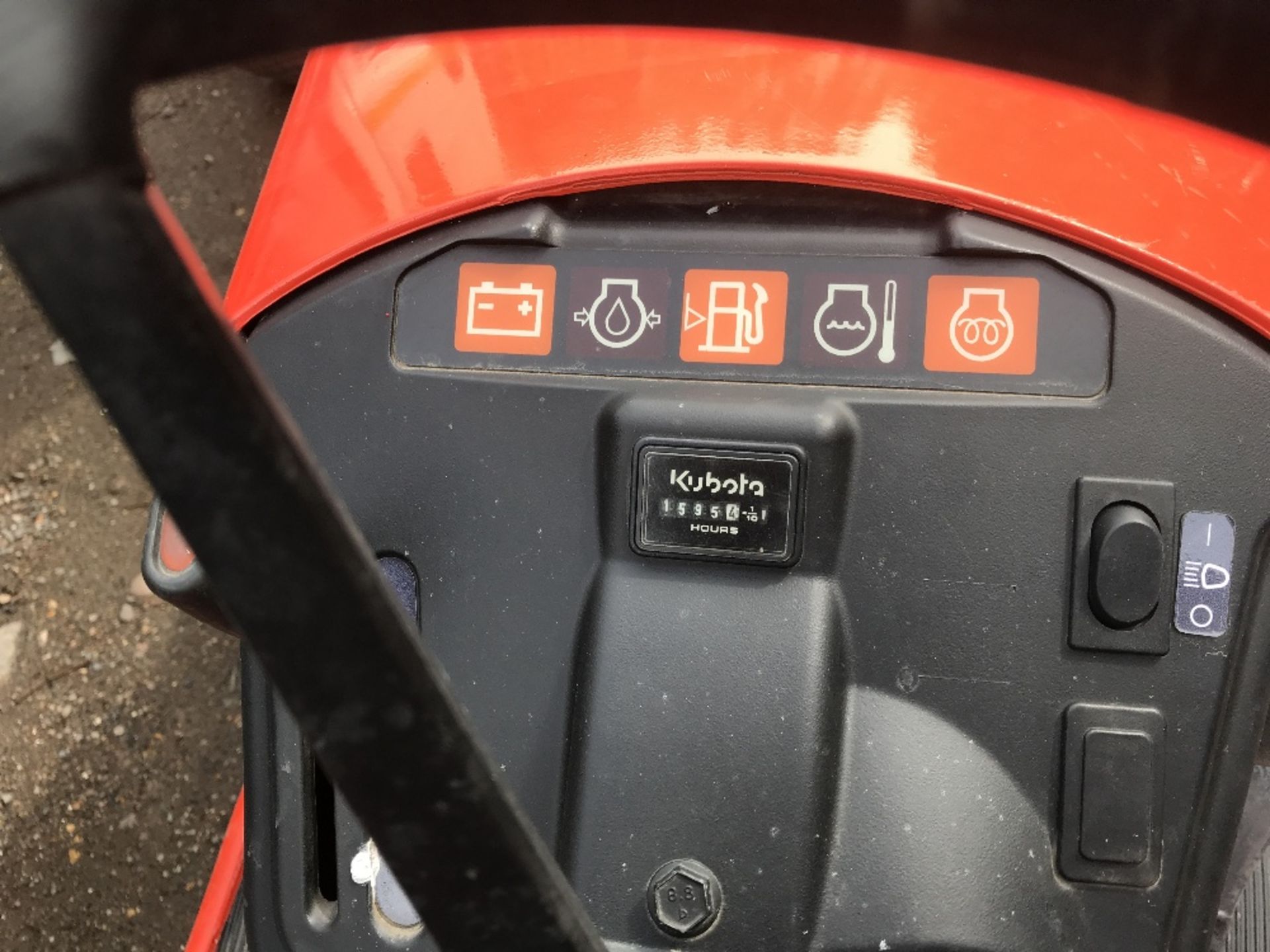 Kubota G2160 diesel mower tractor, reg. EU08 MZV SN: 12402 When tested was seen to run and drive - Image 3 of 3