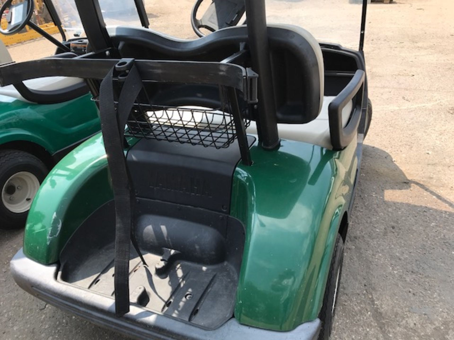 YAMAHA PETROL ENGINED GOLF BUGGY - Image 6 of 6