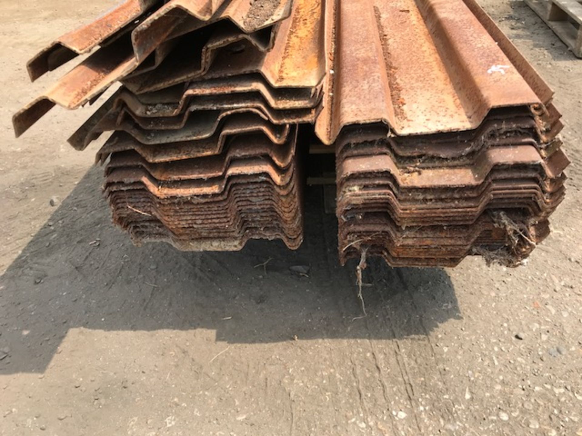 79NO PILING SHEETS @ 2 METRE LENGTH APPROX - Image 4 of 4