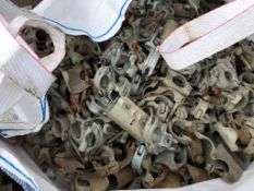 3 X BAGS OF ASSORTED SCAFFOLD CLIPS AND FITTINGS