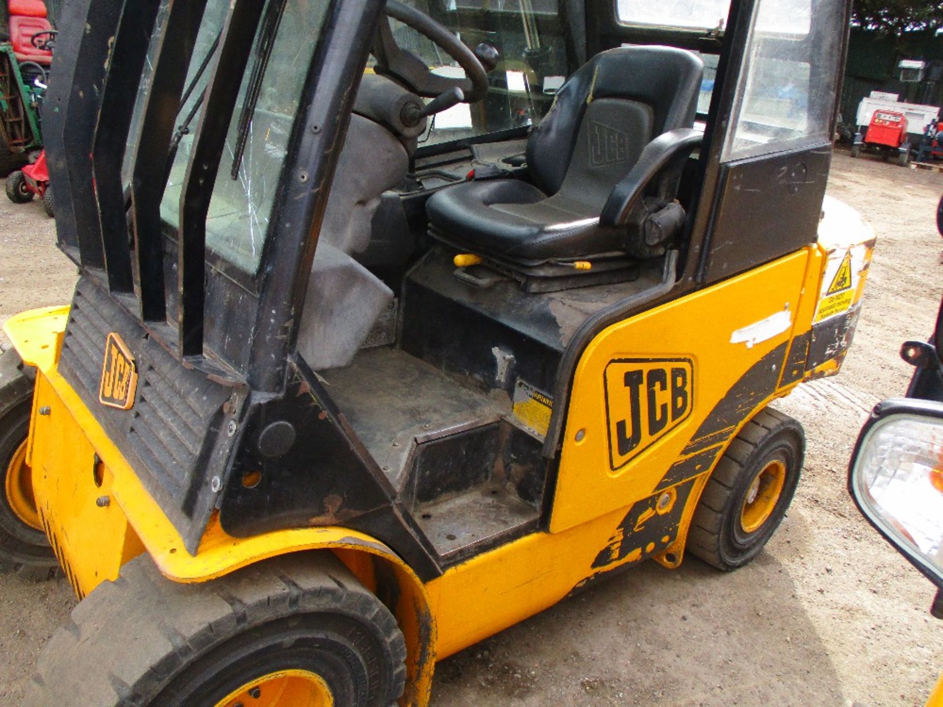 JCB TLT30 TELETRUCK 2WD YEAR 2007 SN:972569N 8291 REC HRS WHEN TESTED WAS SEEN TO DRIVE, STEER, LIFT - Image 6 of 6