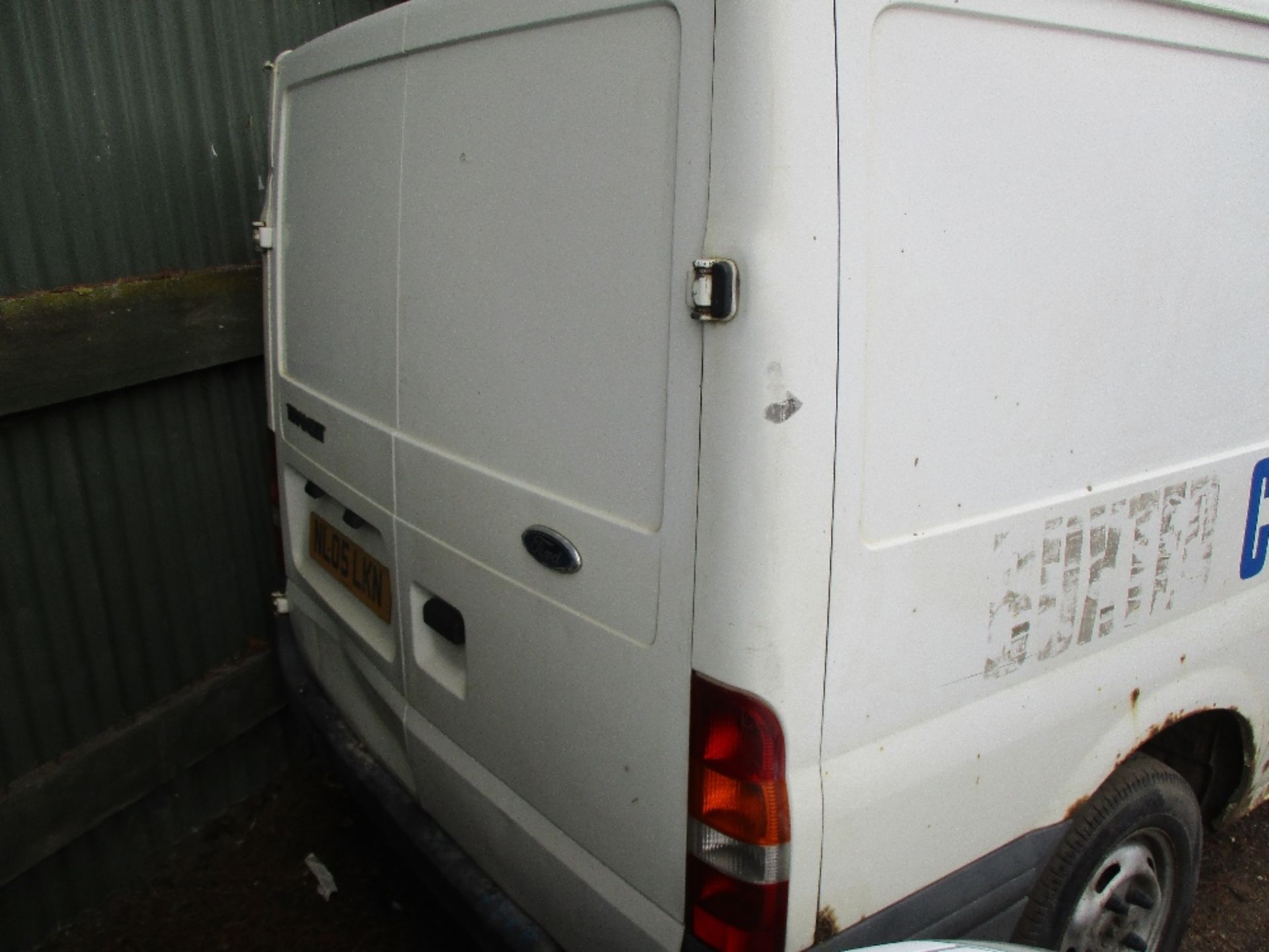 FORD TRANSIT CREW VAN, REG:NL05 LKN WHEN TSTED WAS SEEN TO START, DRIVE AND BRAKE - Image 4 of 7