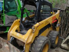 CATERPILLAR 242D SKID STEER YEAR 2014 WHEN TESTED WAS SEEN TO START, DRIVE AND LIFT/LOWER AND STEER