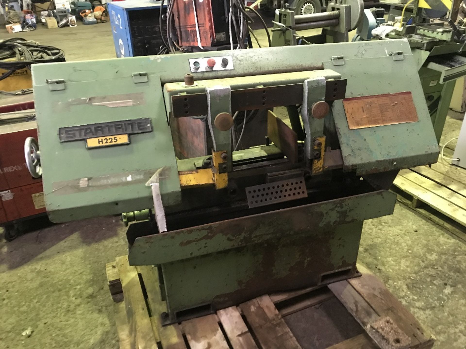 STARTRITE H225 HORIZONTAL BAND SAW...METAL CUTTING