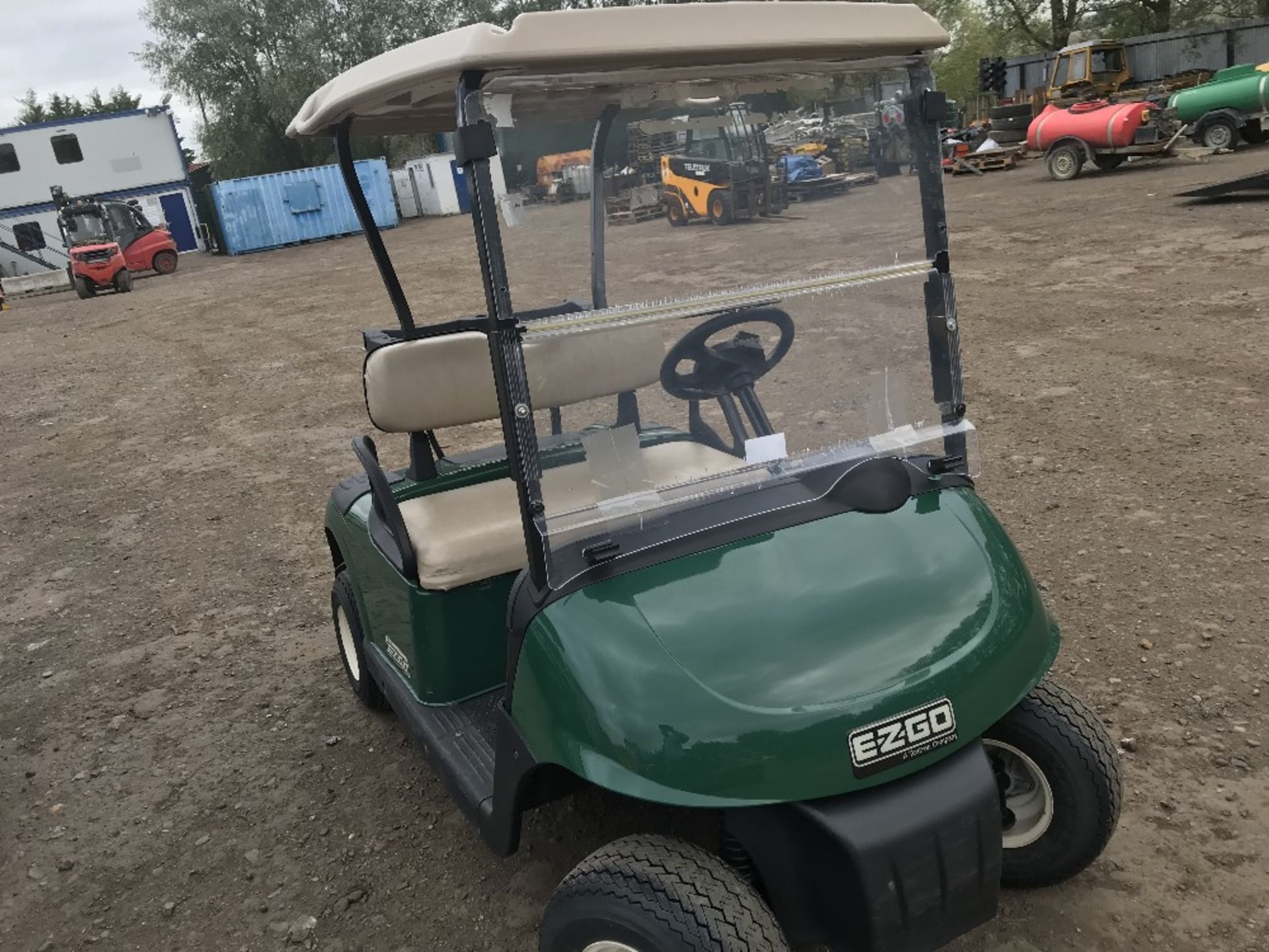 EZGO PETROL ENGINED GOLF BUGGY, WHEN TESTED WAS SEEN TO DRIVE, STEER AND BRAKE..SEE VIDEO - Image 2 of 4