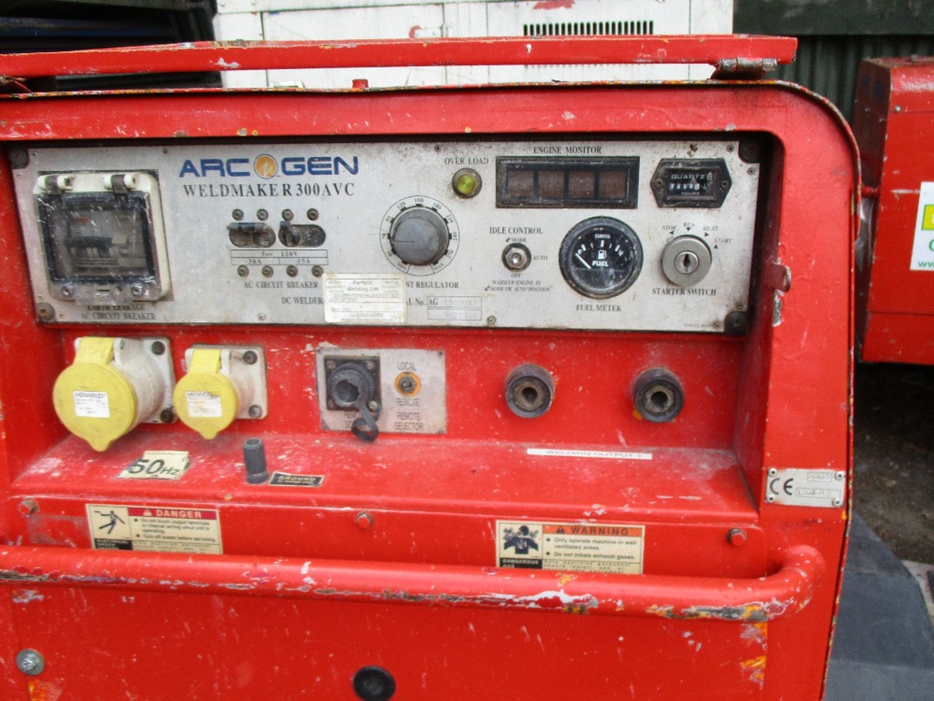 Arcgen Weldmaker 300 AVC towed welder, yr2008 PN: 8048FC SN:1302143 WHEN TESTED WAS SEEN TO RUN - Image 6 of 6