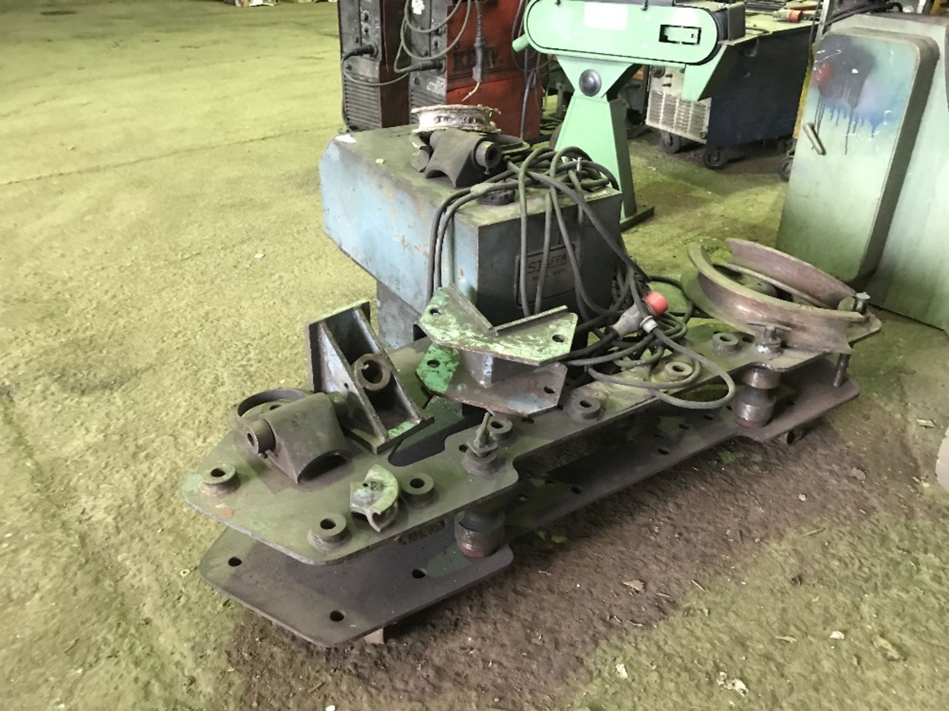 STAFFA 4MB71 LARGE CAPACITY HYDRAULIC METAL TUBE BENDER WITH SOME FORMS AS SHOWN, SOURCED FROM