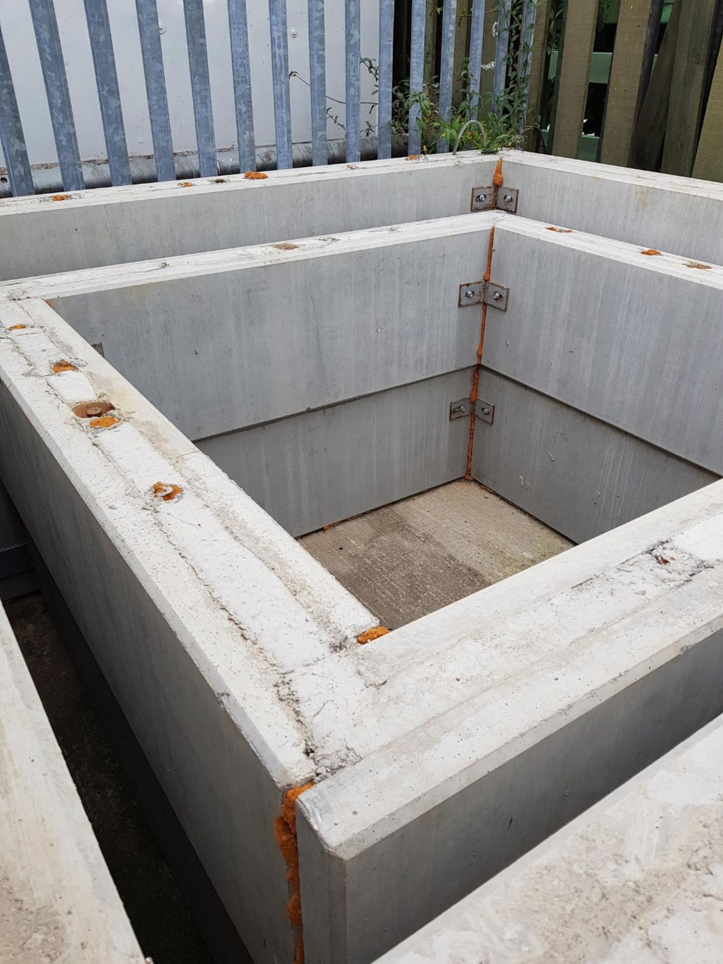 Pre Cast Concrete units - 5No @ 2200 x 500, 1No @ 2450 x 1200, 7No @ 1950 x 500 - Image 4 of 4