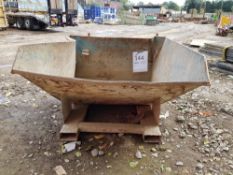 Fork Skip LOT LOCATION: TN14 6EP. OKEEFE STORAGE YARD, 2 Main Road, Sundridge, Nr Sevenoaks, Kent.