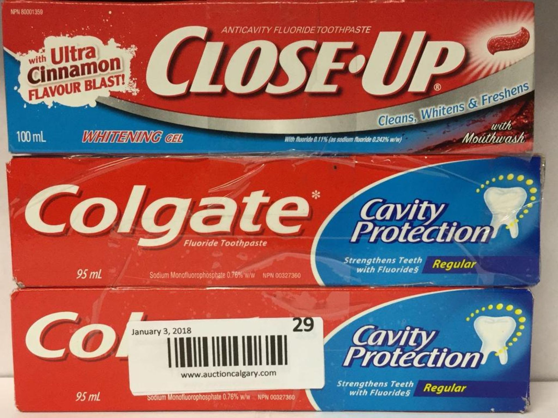 Lot of 3 - 2 x 95 mL Colgate Toothpaste and 1 x 100 mL Close up Toothpaste