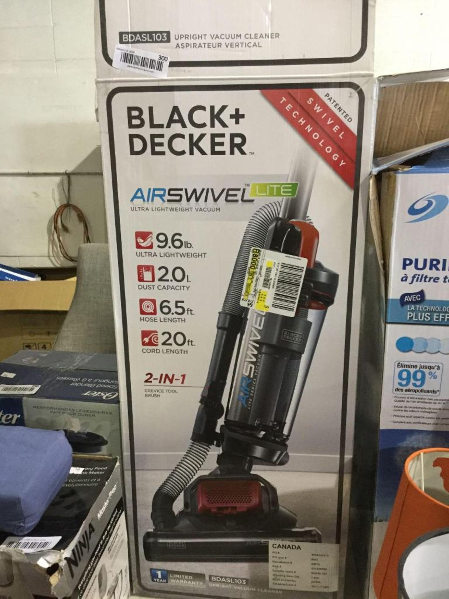Black and Decker Airswivel Ultra Light Vacuum