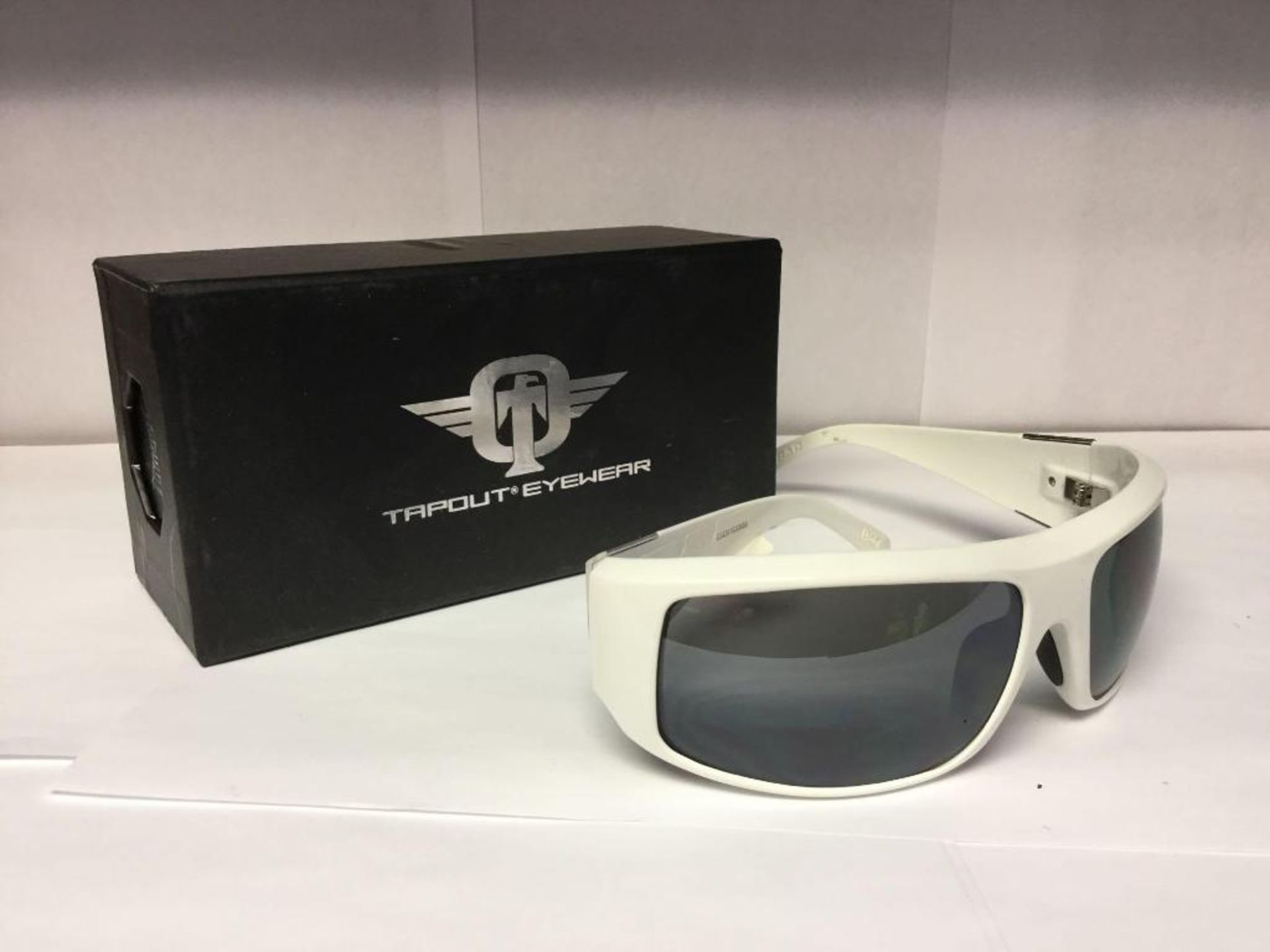 Tapout Sunglasses with Box and bag Value $ 90