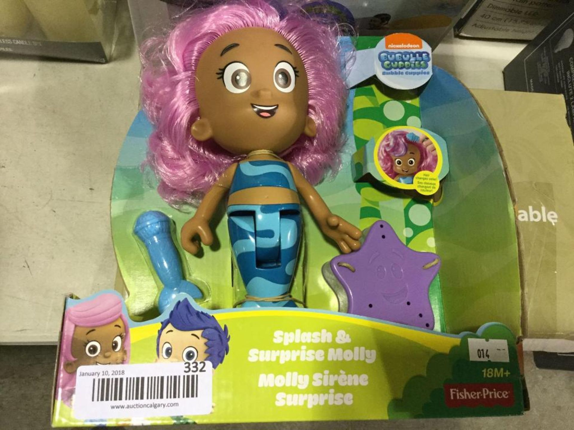 Bobble Guppies Splash and Surprise Molly toy