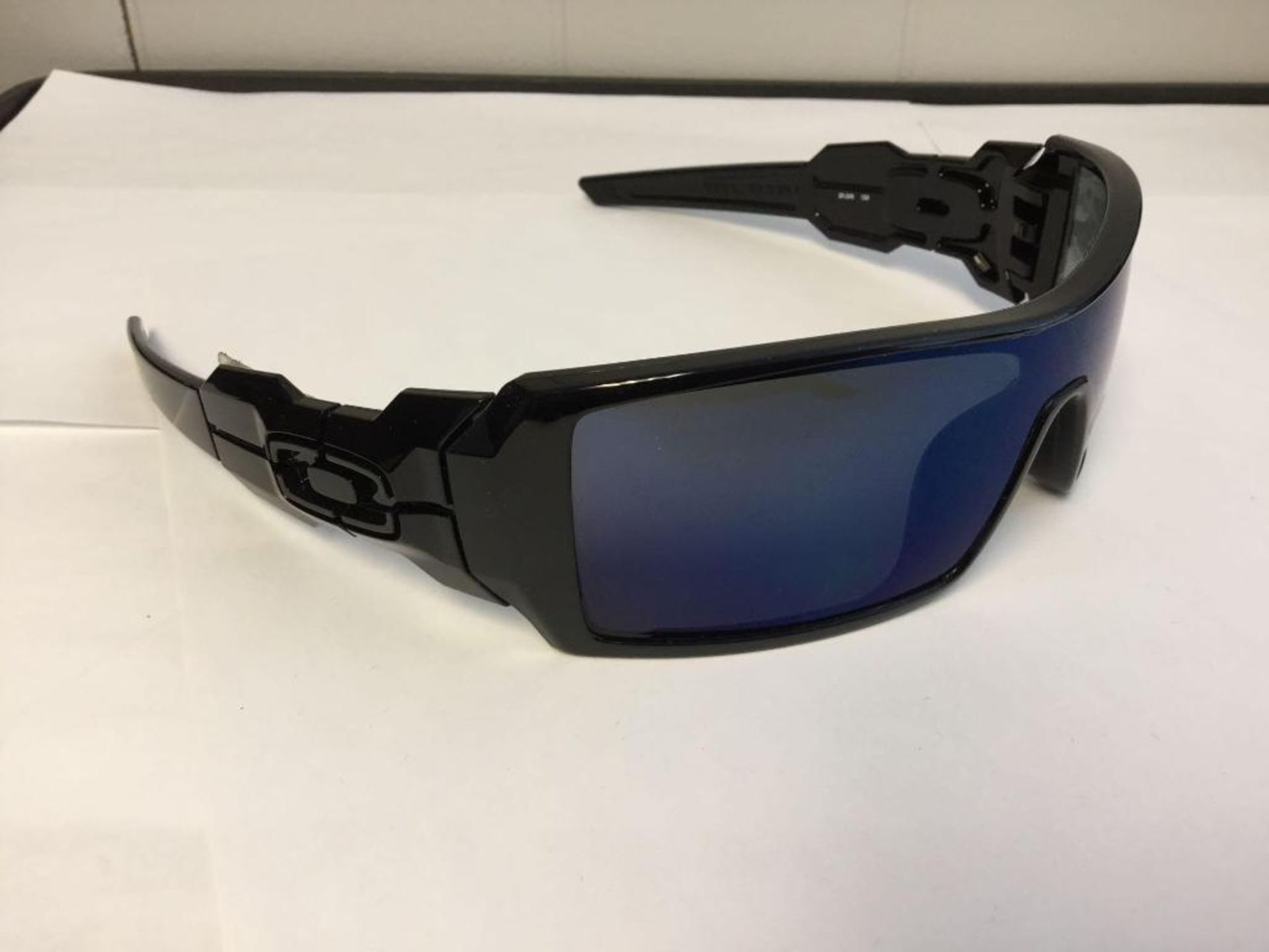 Oakley Sunglasses with bag Value $ 270 - Image 2 of 2