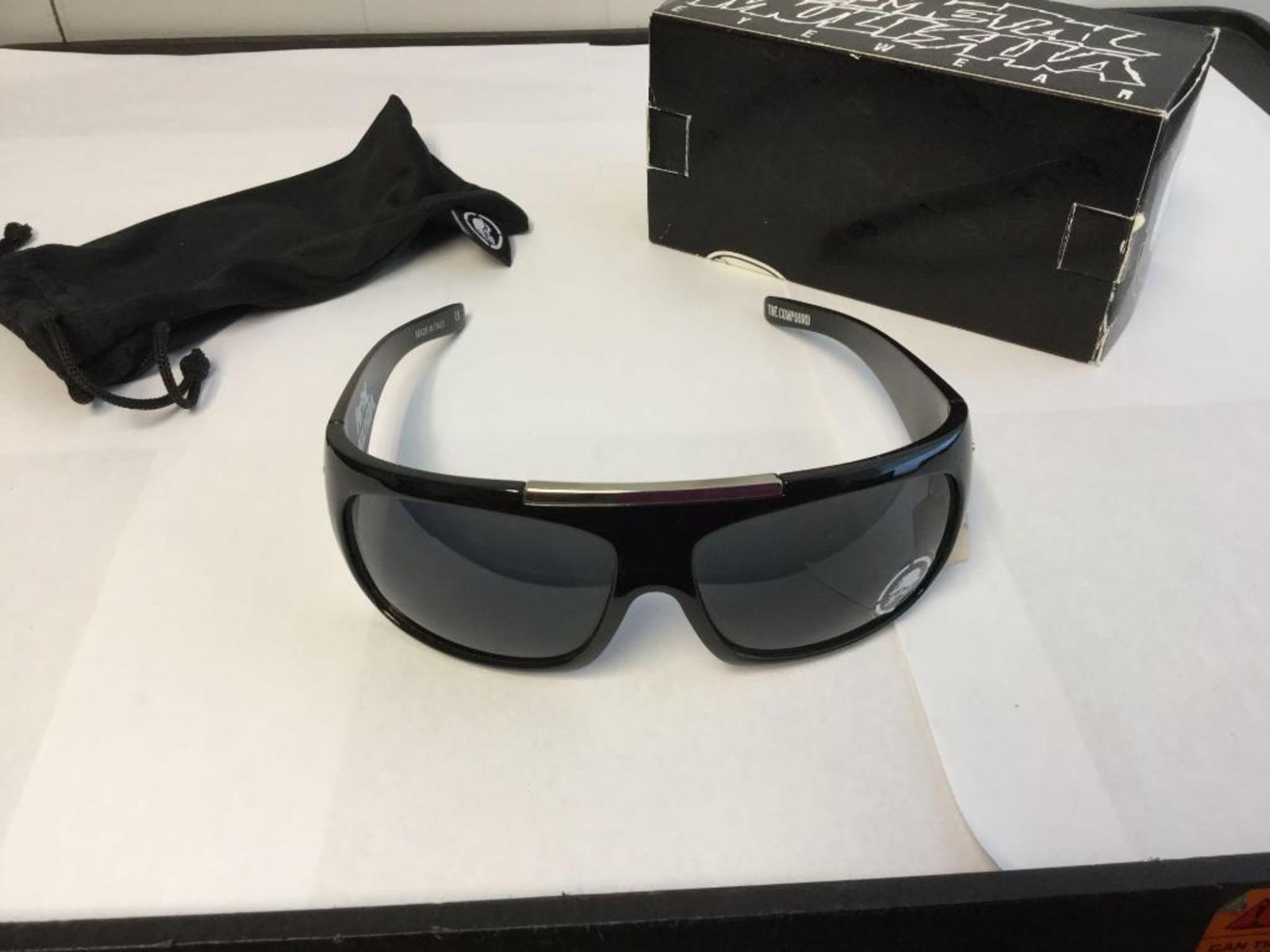 Metal Mulisha Sunglasses with Bag and Box Value 104