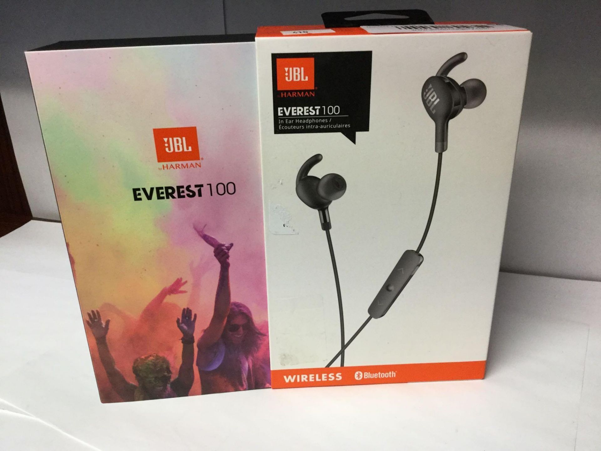 UBL Everest Wireless Bluetooth in Ear Headphones