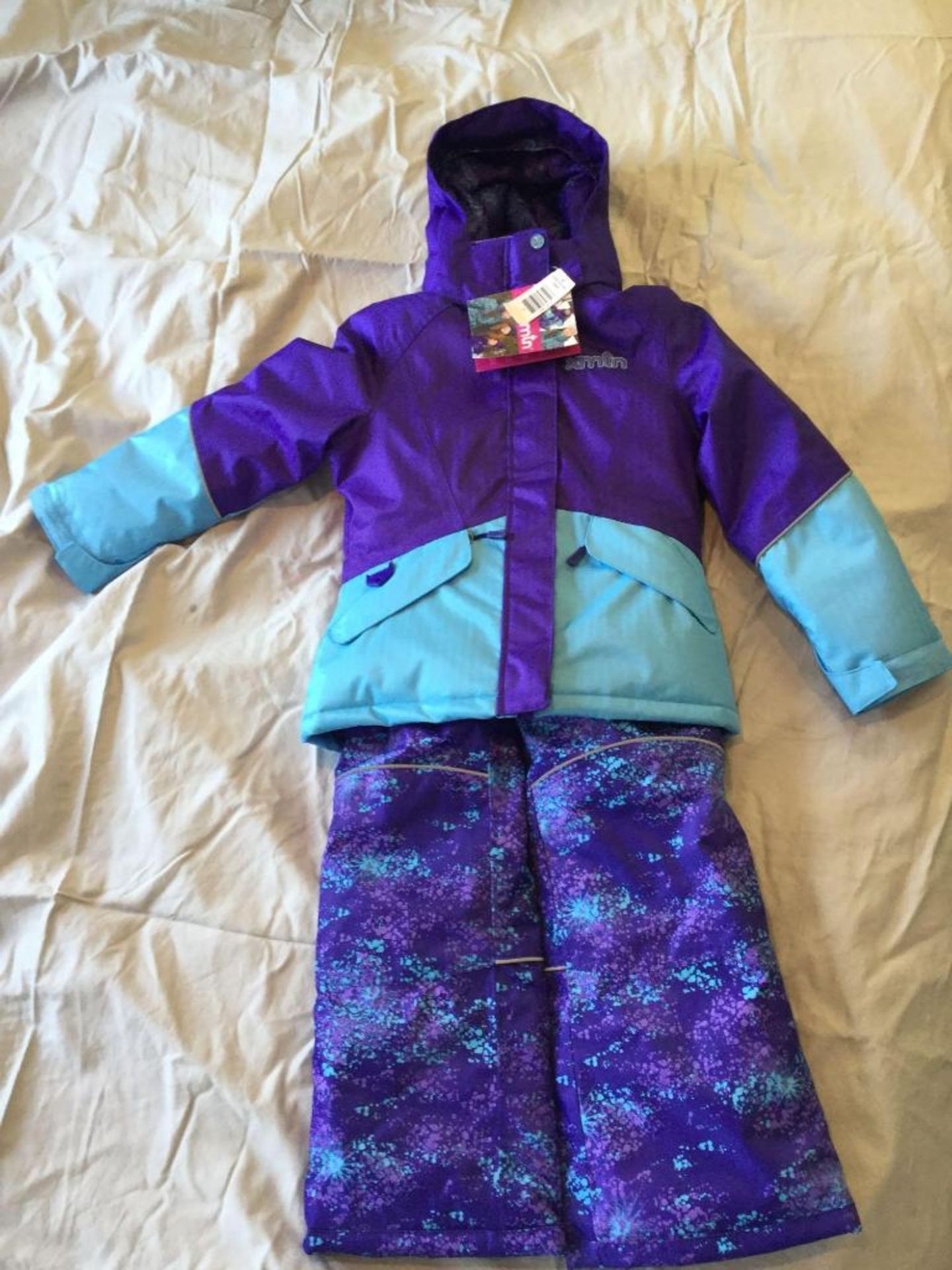 Kids size 7 Snow Suit with Pants