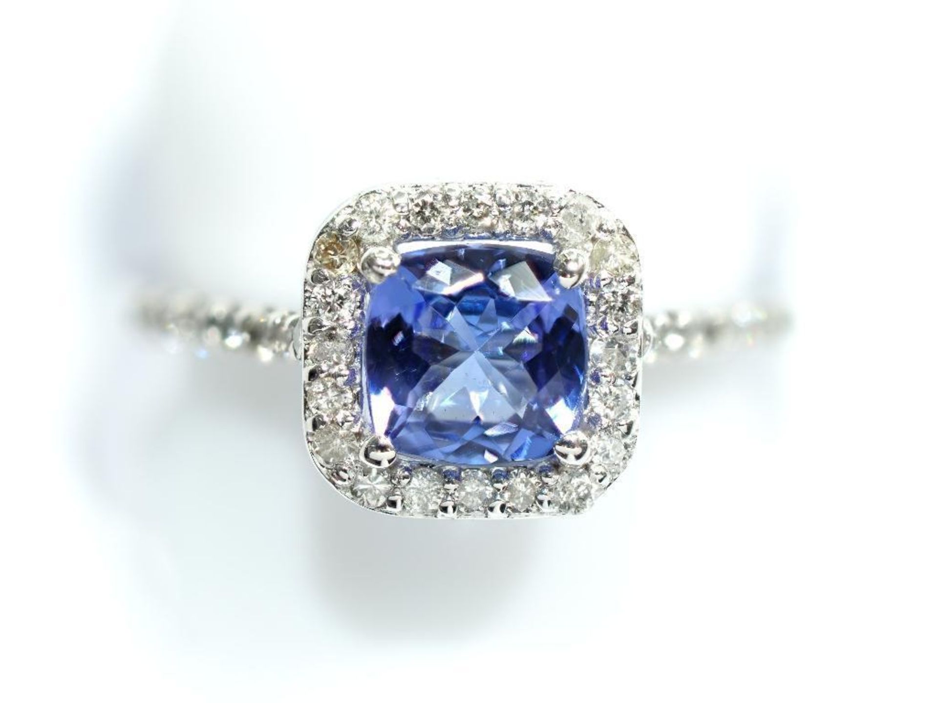 10K White Gold Tanzanite and Diamond Ring. Retail $3300