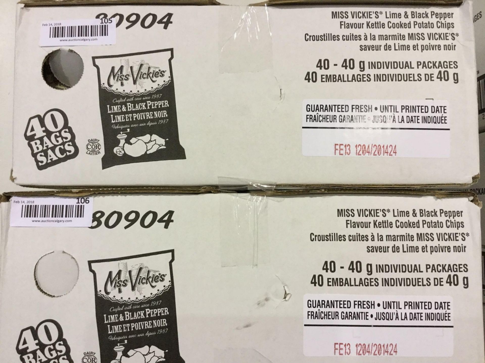 Case of 40 x 40 g Miss Vickies Lime and Black Pepper Chips