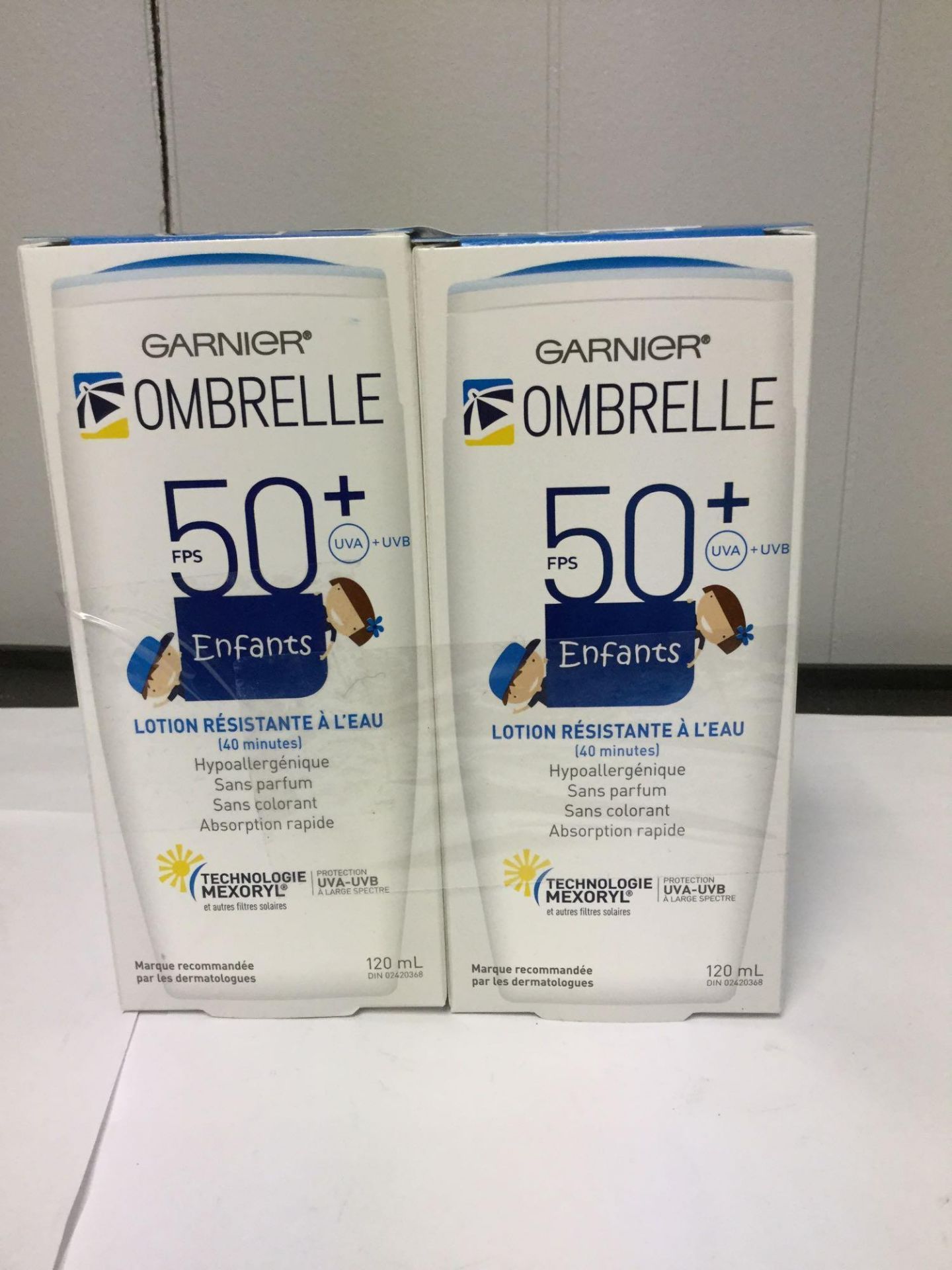 Lot of 2 x 120 ml Ombrelle Kids Water Resistant Sunscreen SPF 50