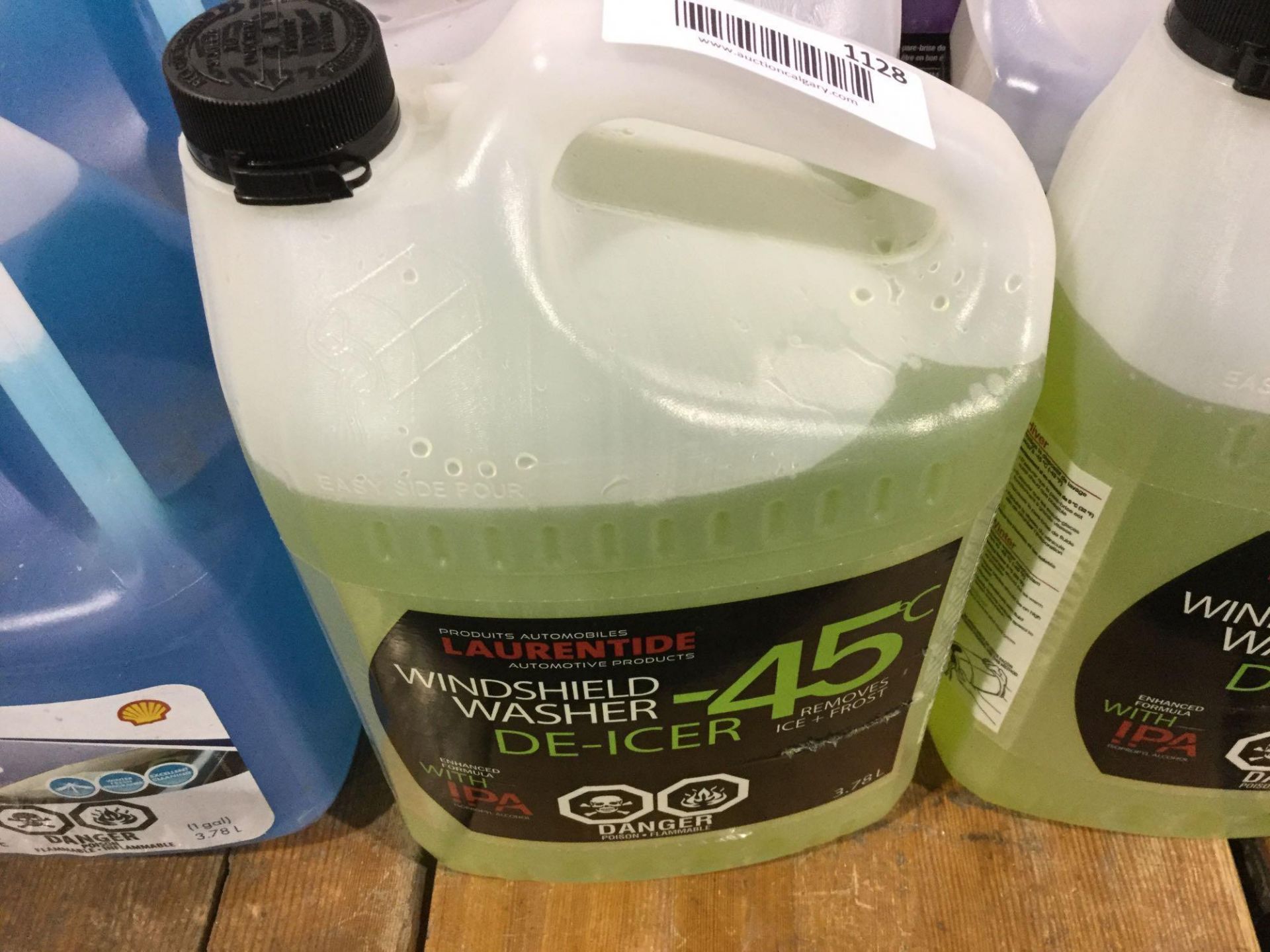 All Season Windshield Washer Fluid - 3.78L