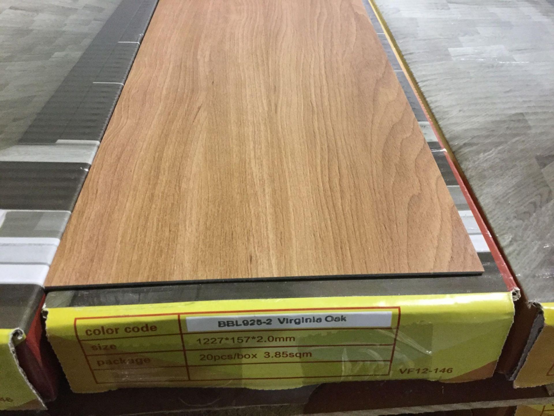 2mm Vinyl Plank Flooring - Virginia Oak 43 Sq ft/box - Image 2 of 2