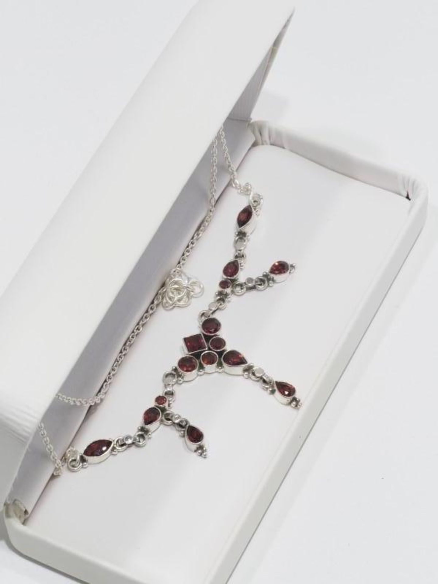 Sterling Silver Genuine Garnet (January Birthstone) (Approx 10.0ct) Necklace. Retail $600 (55-GC29) - Bild 3 aus 3