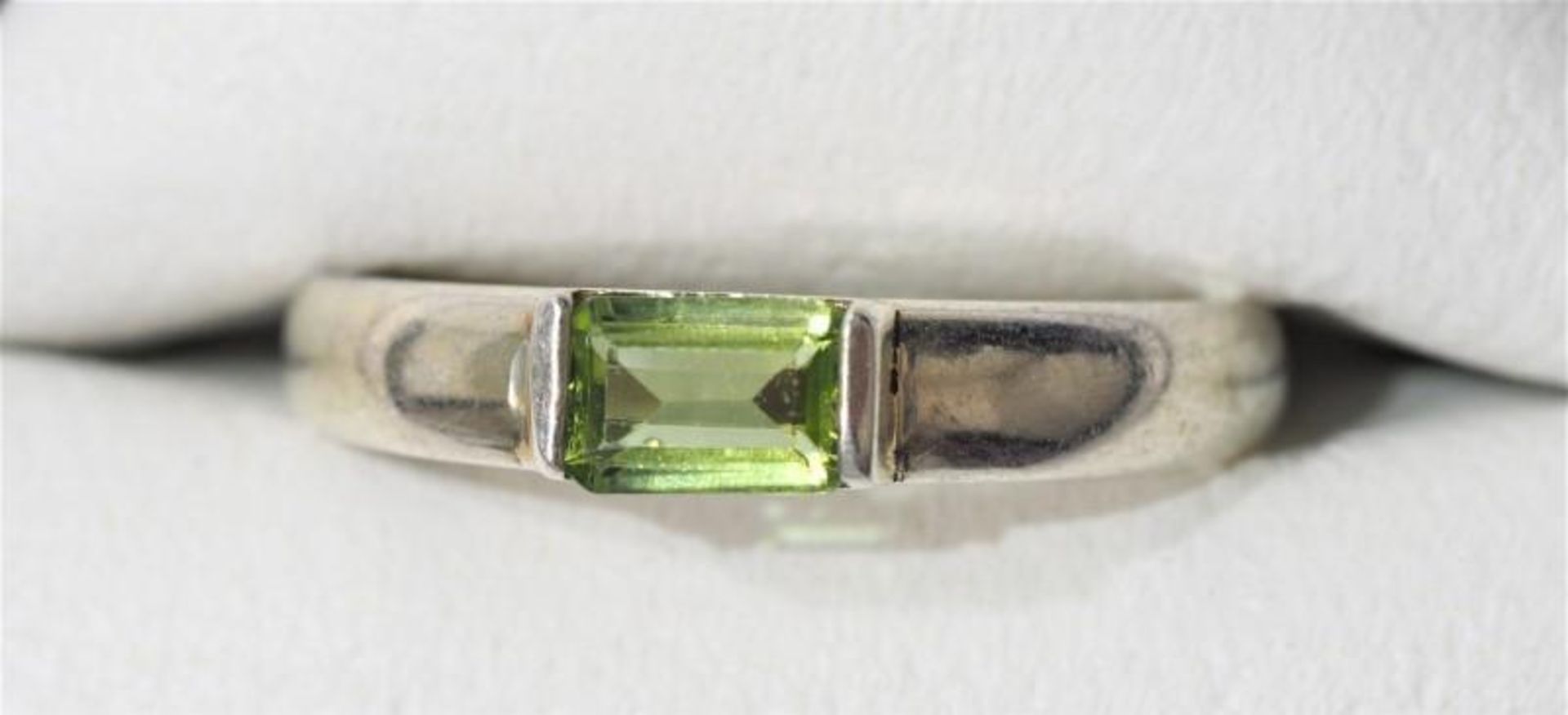 Sterling Silver Emerald Cut Peridot Ring. Retail $200 (64-GC29)