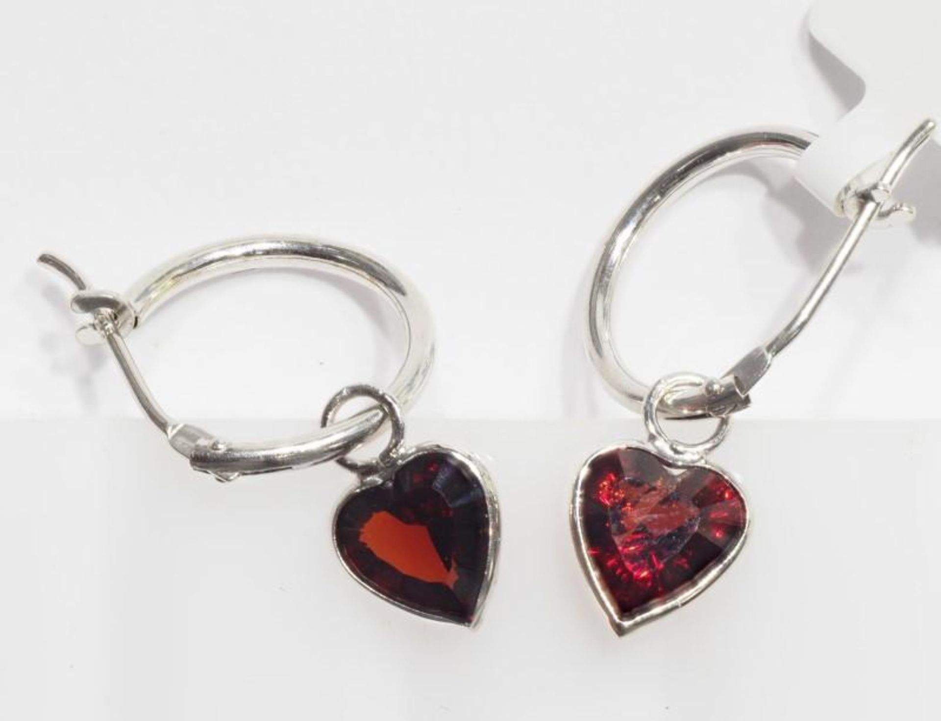 14K White Gold Garnet (January Birthstone) (1.7ct) Heart Shaped Hand Assembled Hoop Earrings. Insura - Image 2 of 4