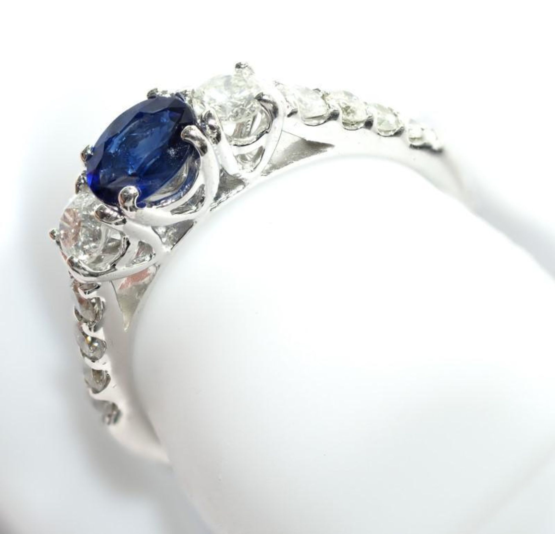 14K White Gold Sapphire (0.50ct) Diamond (0.61ct) Ring. Insurance Value $6022 - Image 2 of 5