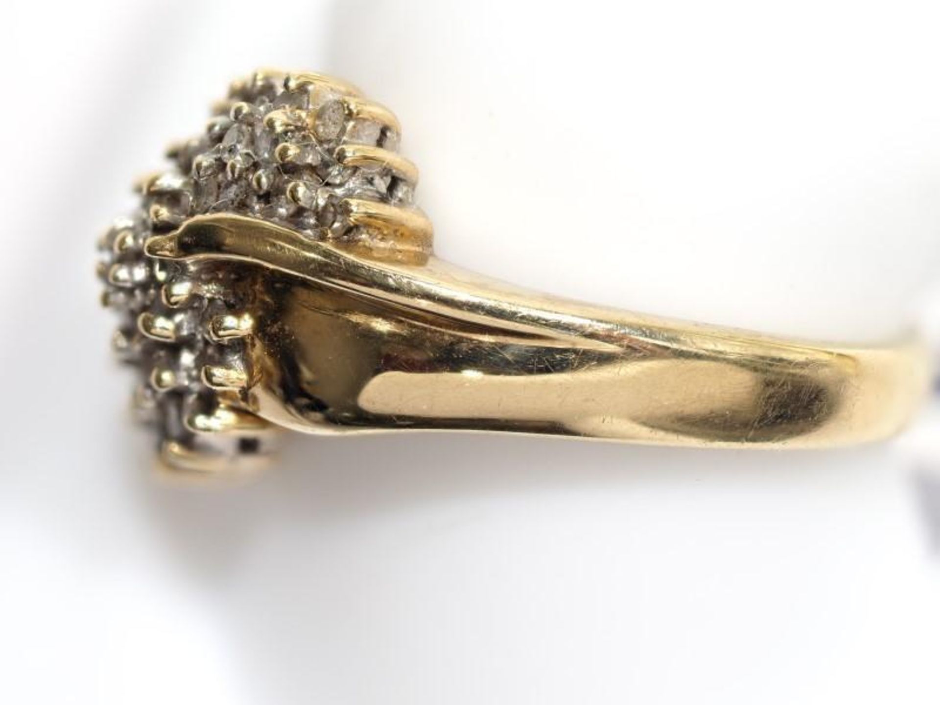 10K Yellow-White Gold 46 Diamond (0.26ct) Swirl Style Ring. Insurance Value $1950 - Image 3 of 4